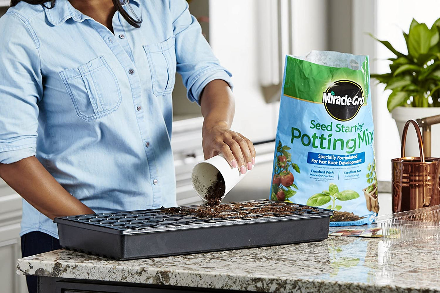 Miracle-Gro Seed Starting Potting Mix, 8 Qt.