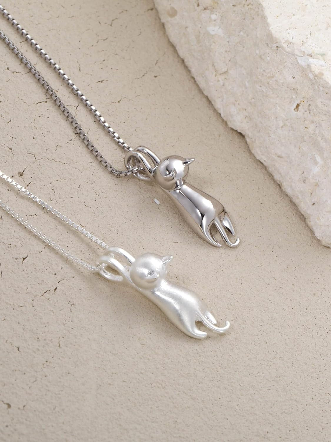 S925 Sterling Silver Cat Necklaces Cat Jewelry for Women Cat Gifts for Cat Lovers Cat Lover Gifts for Women Cat Lady Gifts Silver Cat Pendant Collarbone Necklace